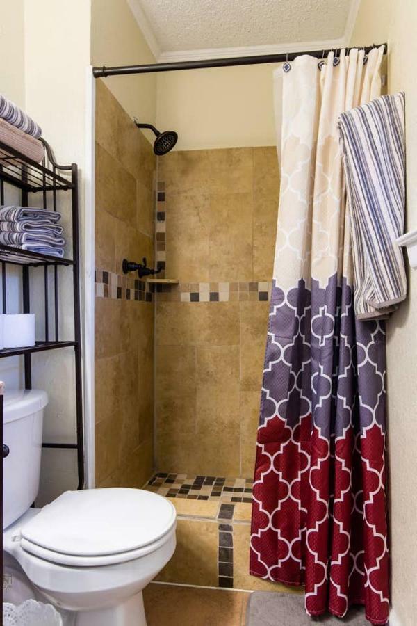 Oasis Near Dfw Airport With Mediterranean Setting Irving Exterior foto