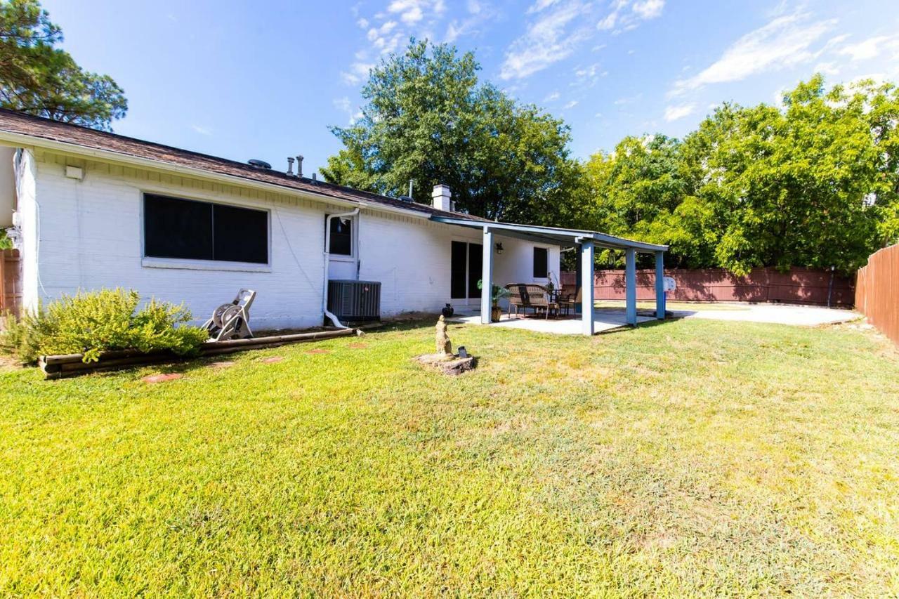 Oasis Near Dfw Airport With Mediterranean Setting Irving Exterior foto