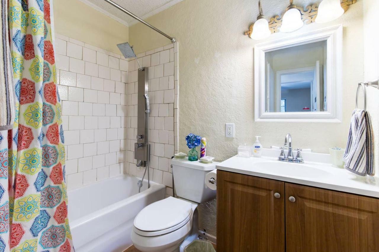 Oasis Near Dfw Airport With Mediterranean Setting Irving Exterior foto